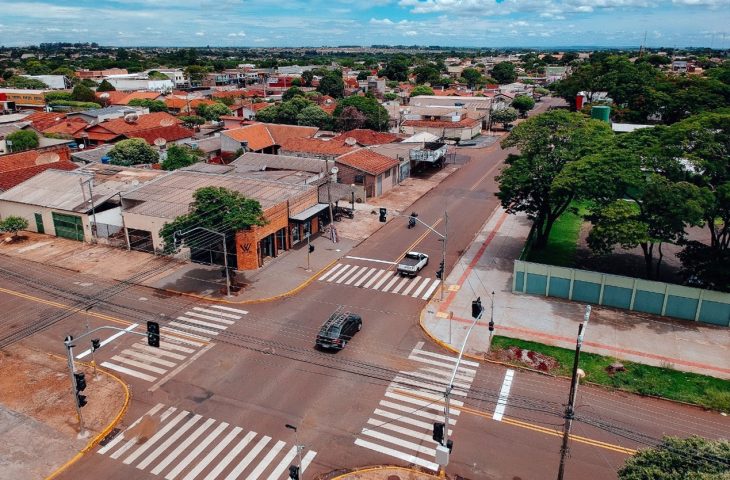 Por um trânsito mais seguro, o Detran-MS (Departamento Estadual de Trânsito de Mato Grosso do Sul) atua junto aos municípios de Mato Grosso do Sul para melhorar a sinalização viária