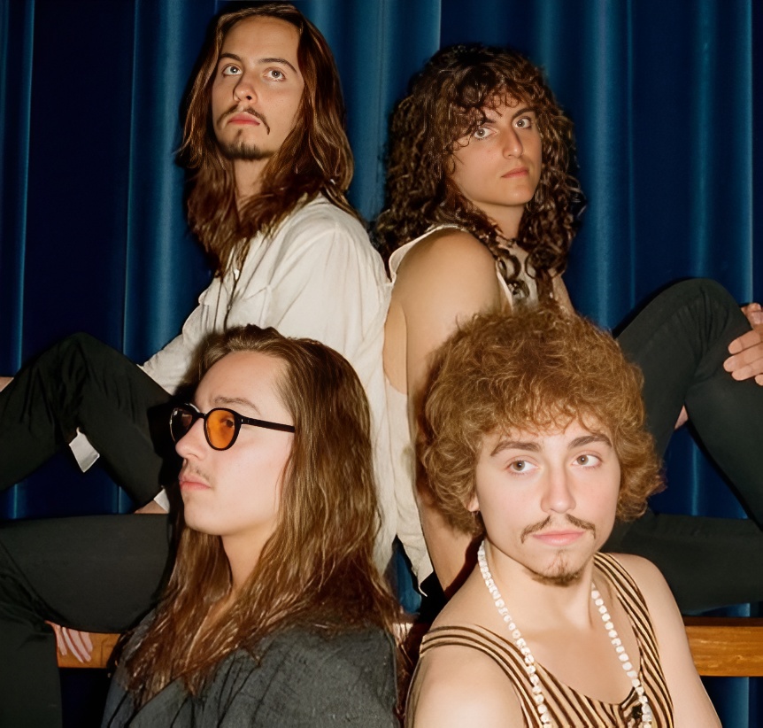 Greta Van Fleet se apresentará no dia 24 de março no Lollapalooza Brasil 2024