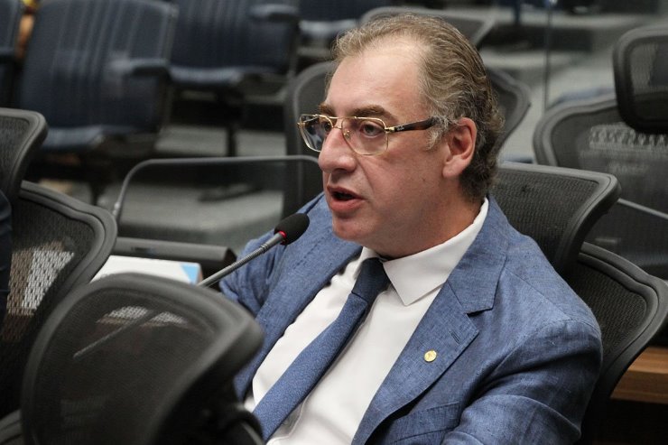 O deputado estadual Neno Razuk (PL)