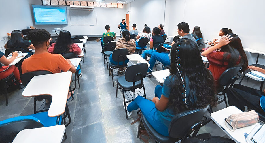 Curso gratuito de assistente administrativo