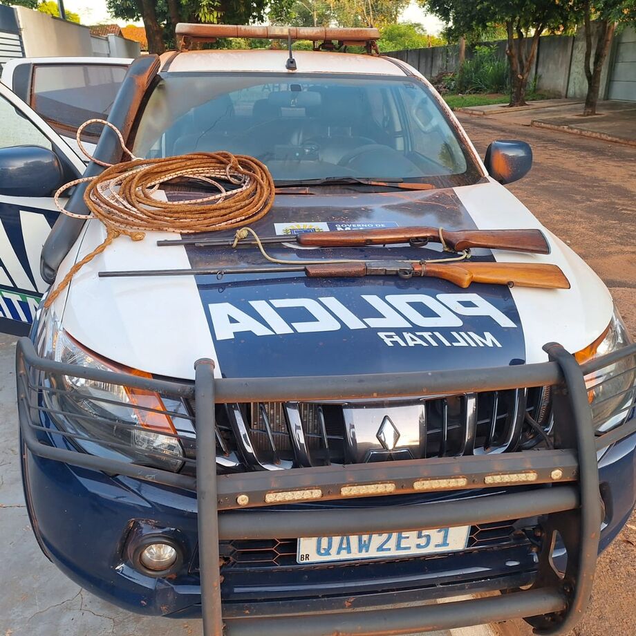 PM Rural e Ambiental prendem homem acusado de furtar gado com duas espingardas em Corumbá