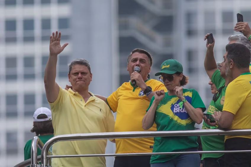 O nome do governador de São Paulo, Tarcísio de Freitas (Republicanos), é o preferido pelos bolsonaristas para concorrer às eleições presidenciais de 2026