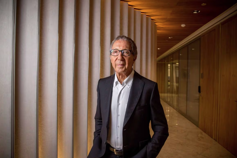Abilio Diniz está internado no Hospital Albert Einstein com pneumonia