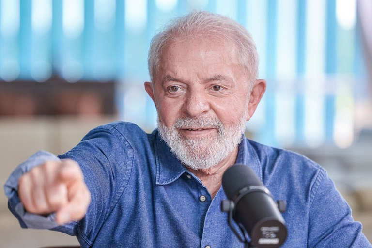O presidente assinou a ficha de filiação da ex-prefeita, que deixou o PT em 2015