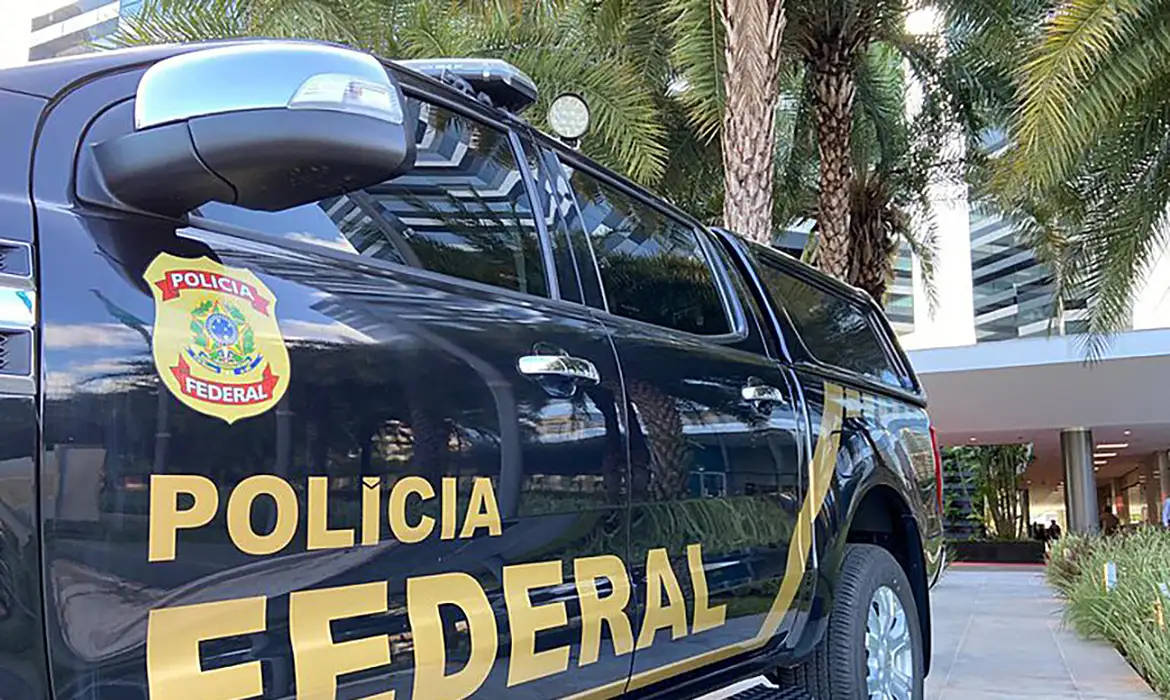 Operação da PF mira Braga Netto e Augusto Heleno e prende Filipe Martins e ex-assessor de Bolsonaro Foto: Divulgação/Polícia Federal