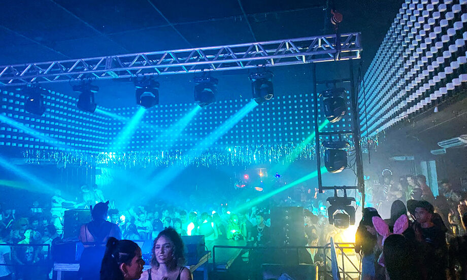 Superafters do Farofolia seguem até terça-feira