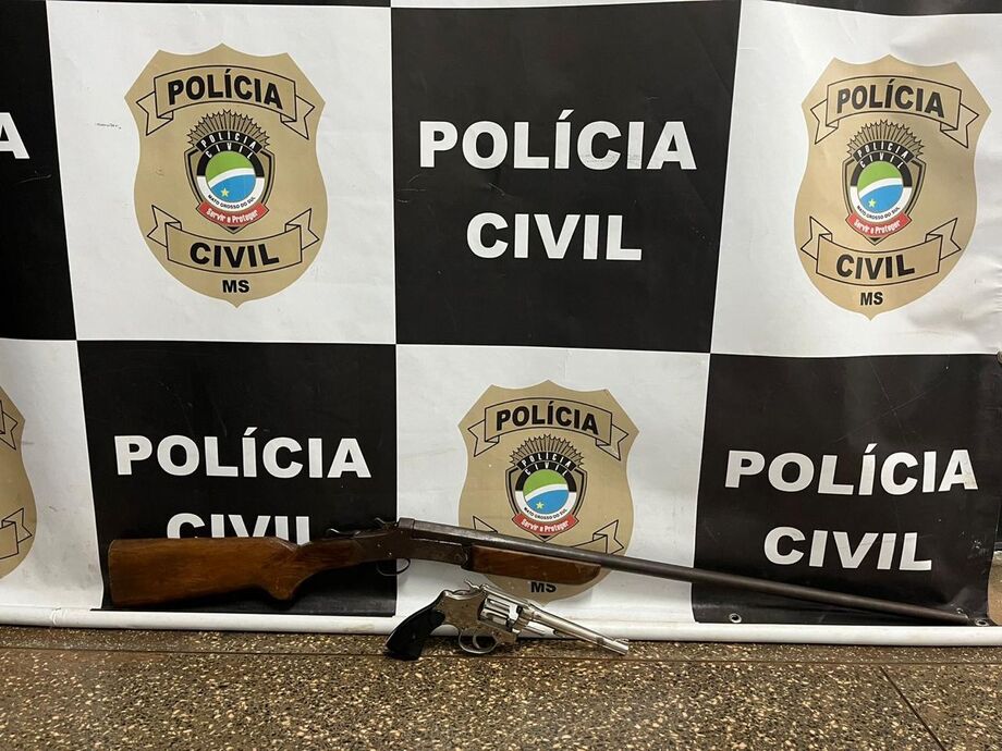 Polícia Civil prende três por furto de caminhonetes e apreende duas armas de fogo em Mundo Novo