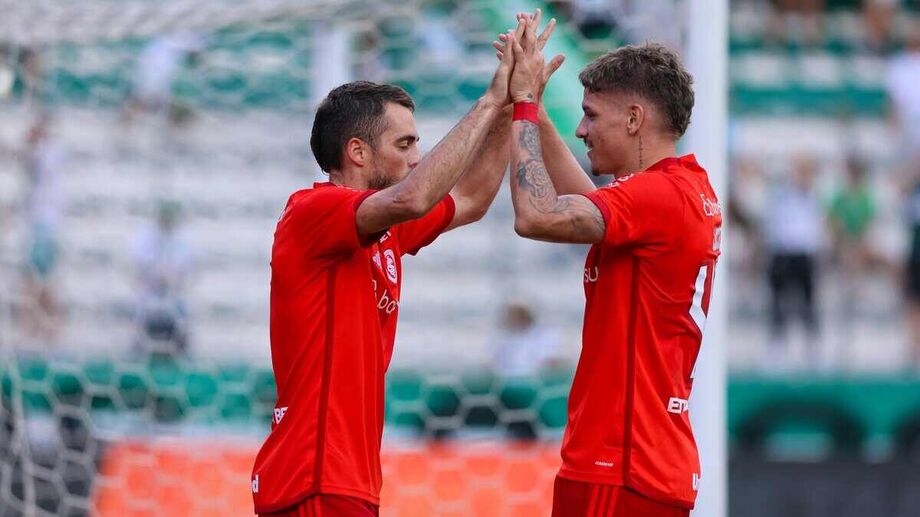 Inter fecha turno com8 viória seguida e pega São Luiz nas quartas do Campeonato Gaúcho
