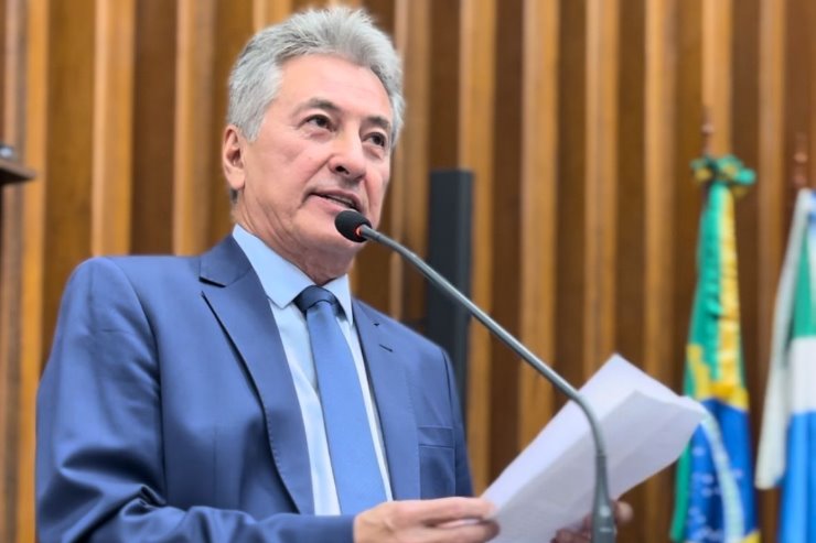 O Projeto de Lei 54/2024, de Hashioka, acrescenta dispositivos à Lei Estadual 6.160/2023, a Lei do Pantanal