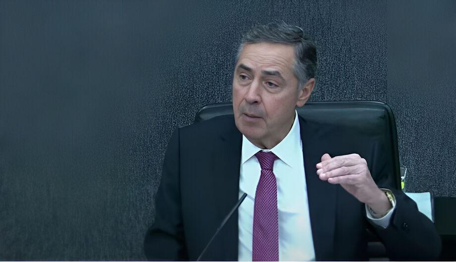 O ministro Luís Roberto Barroso durante sessão do CNJ na manhã desta terça (5)
