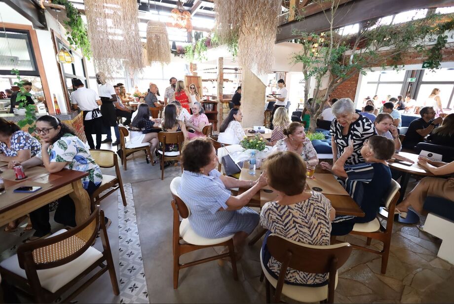 Casa que recebeu Nana Caymmi nos anos 80 vira restaurante no Jardim dos Estados