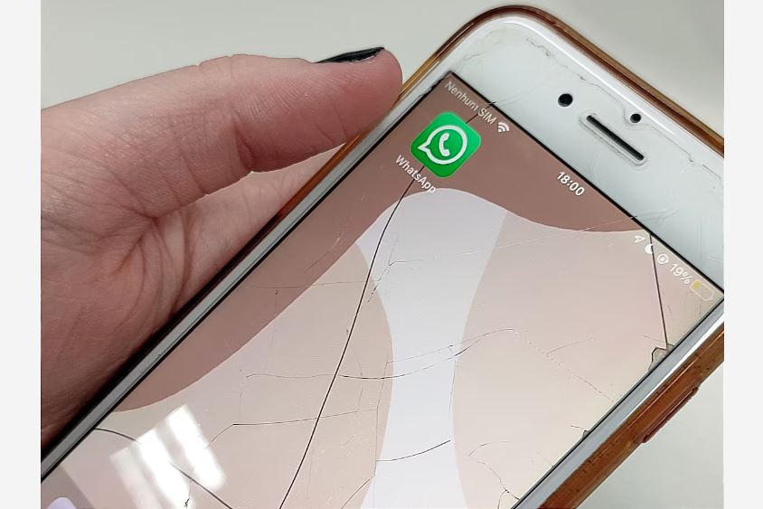 WhatsApp anunciou nova ferramenta de fixar até três mensagens de uma vez