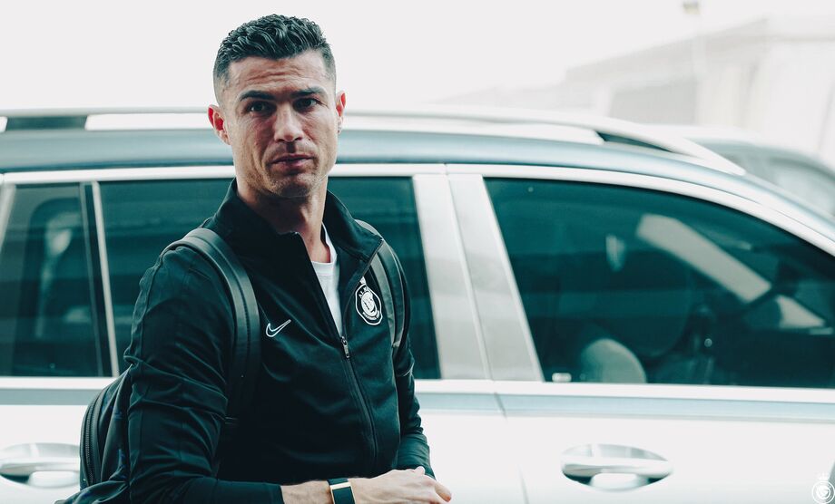 Cristiano Ronaldo salta para o Top 3 de atletas mais ricos da história; veja fortunas