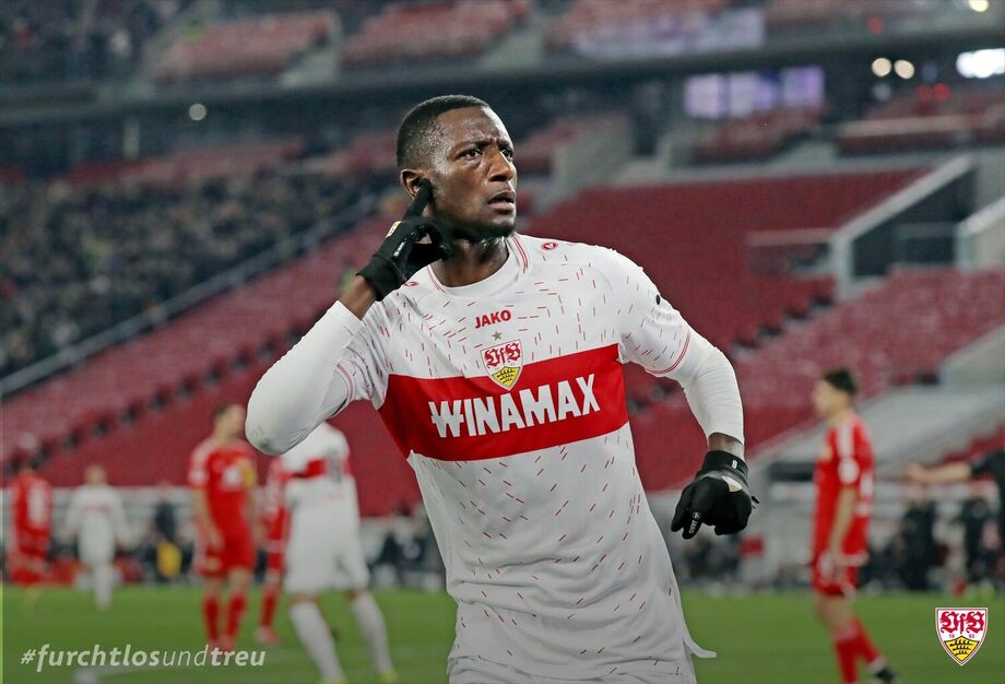 Stuttgart supera Union Berlin com mais um gol de Guirassy e encosta no Bayern no Alemão
