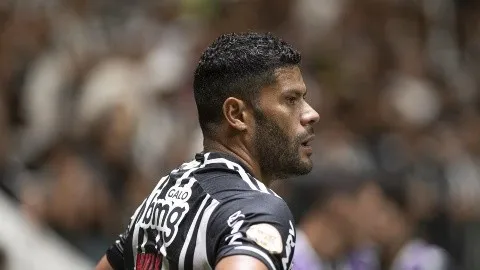 Hulk faz cursos para técnico, cutuca críticos e explica 'briga' com Scarpa no Atlético-MG