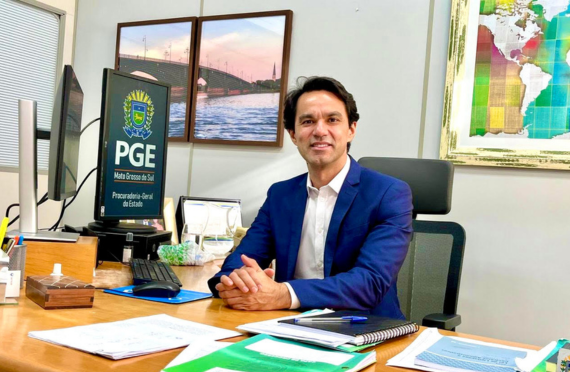 O procurador-geral adjunto do Consultivo, Ivanildo Silva da Costa