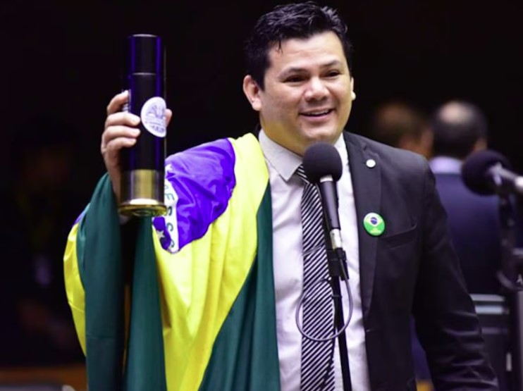 Deputado bolsonarista Gilvan da Federal é réu pela segunda vez