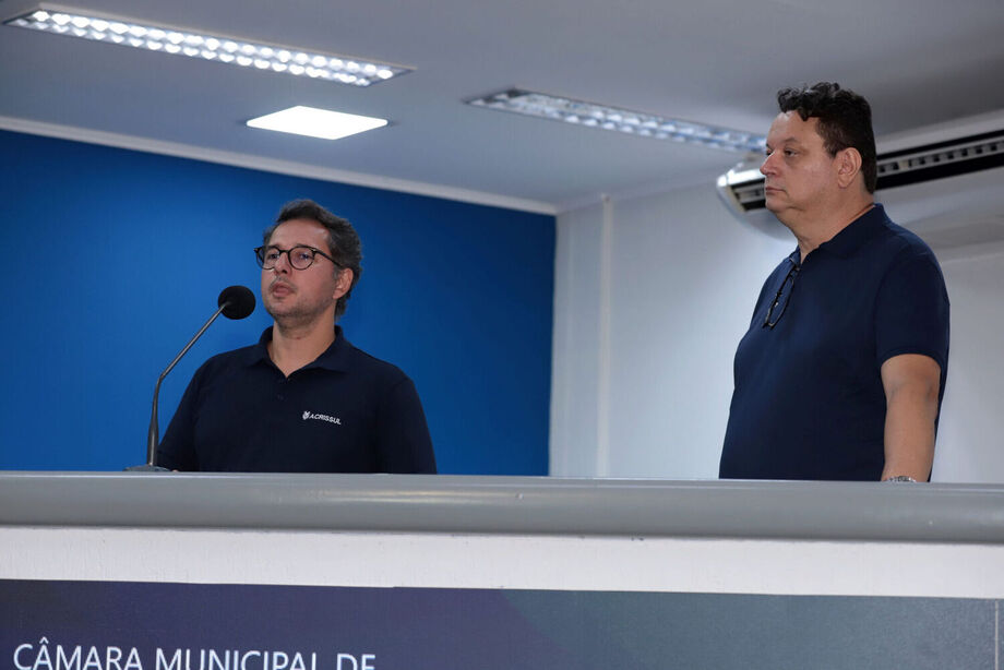 O presidente da Associação dos Criadores de Mato Grosso do Sul (Acrissul), Guilherme Bumlai e Paulo Matos, da Associação Sul-Mato-Grossense dos Criadores de Nelore