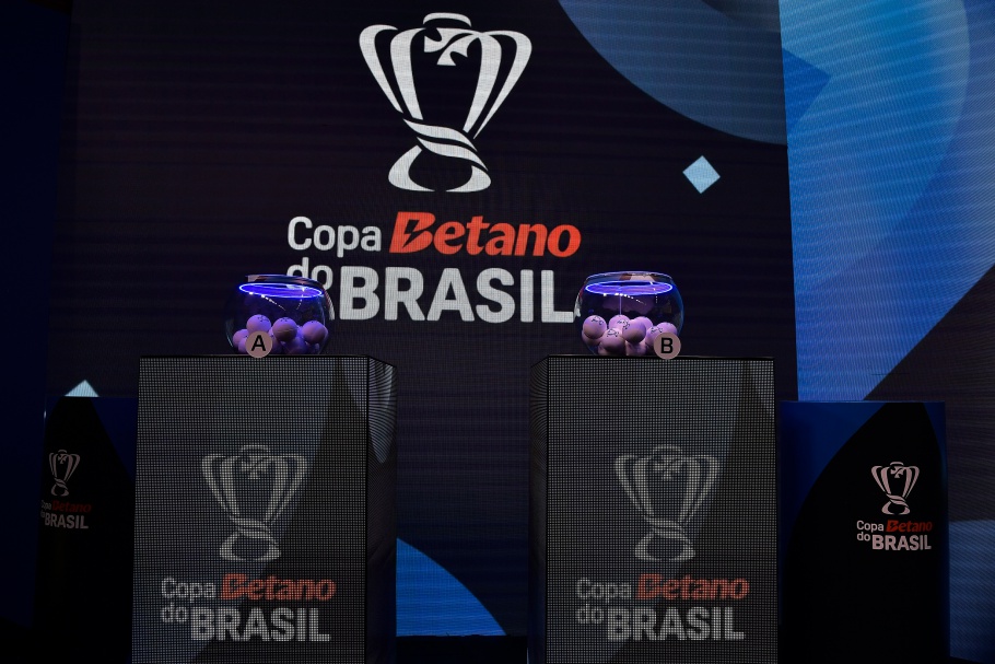 Corinthians joga dia 1º de maio pela 3ª fase da Copa do Brasil; Palmeiras e São Paulo no dia 2