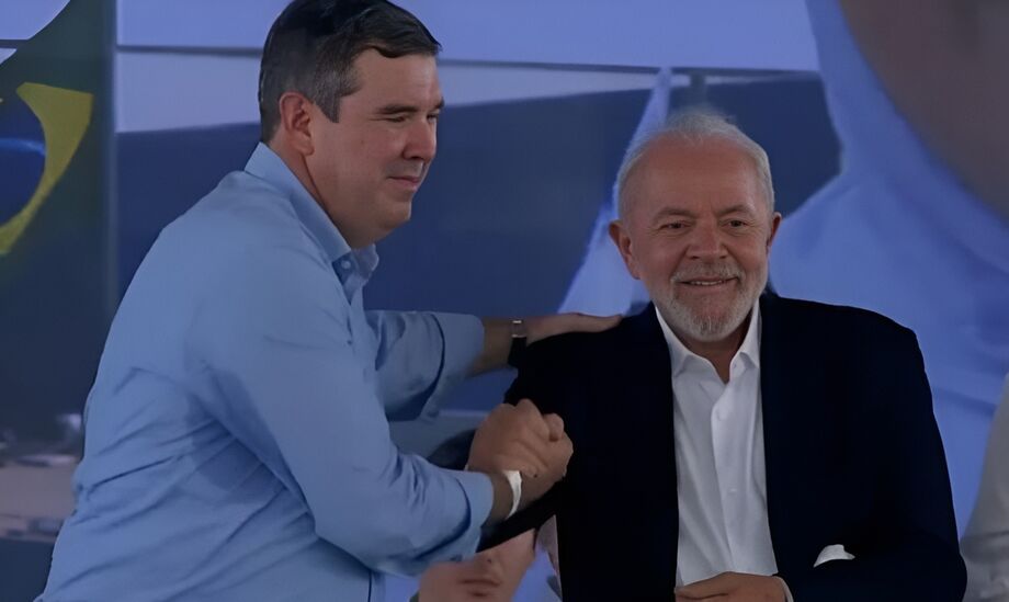 O presidente Luiz Inácio Lula da Silva (PT) propôs ao governador do Mato Grosso do Sul, Eduardo Riedel (PSDB), uma parceria entre governo estadual e federal para a aquisição de terras destinadas aos indígenas guarani-kaiowá de Dourados