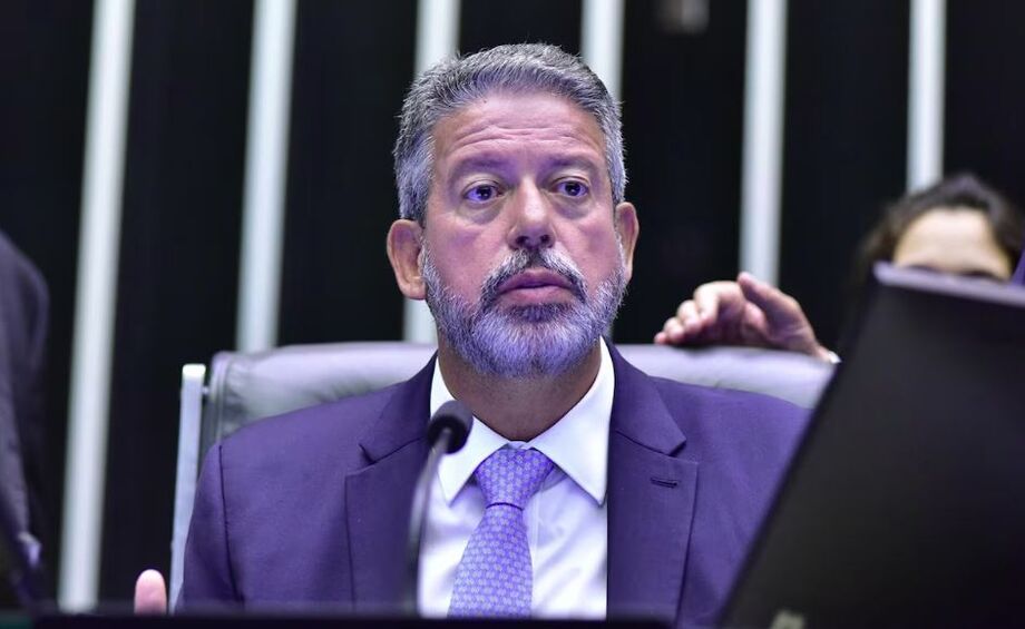 Presidente da Câmara, Arthur Lira, faz ataques diretos ao ministro Alexandre Padilha