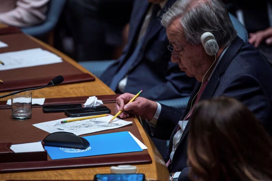 O secretário-geral da ONU, António Guterres, participa de reunião do Conselho de Segurança