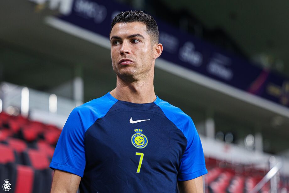 Cristiano Ronaldo leva suspensão e multa por expulsão na Supercopa e recorre da decisão