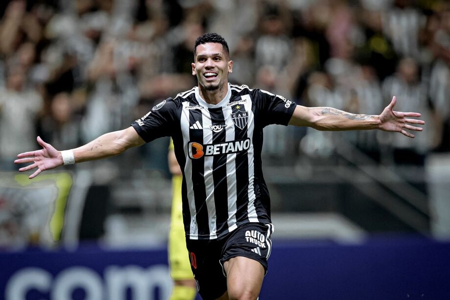 Atlético-MG vence o Peñarol, segue 100% e dispara na liderança da Copa Libertadores