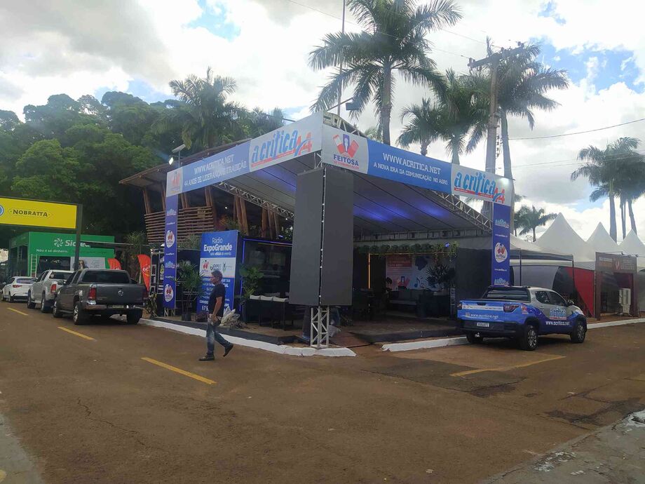 Estande do Jornal A Crítica na Expogrande 2024