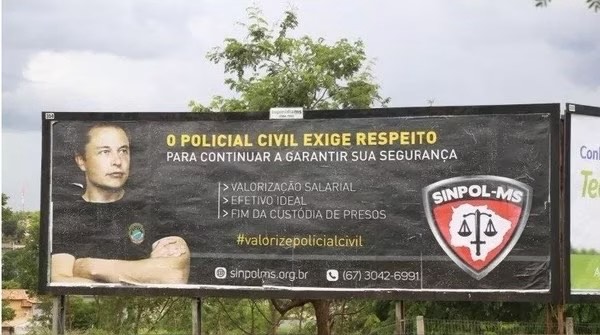 Elon Musk teve sua imagem utilizada de forma indevida em uma campanha publicitária do Sindicato dos Policiais Civis de Mato Grosso do Sul (Sinpol-MS) em 2016