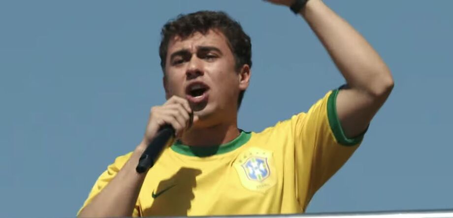 Nikolas Ferreira pediu aplausos do público presente em ato pró-Bolsonaro no Rio ao empresário sul-africano Elon Musk.