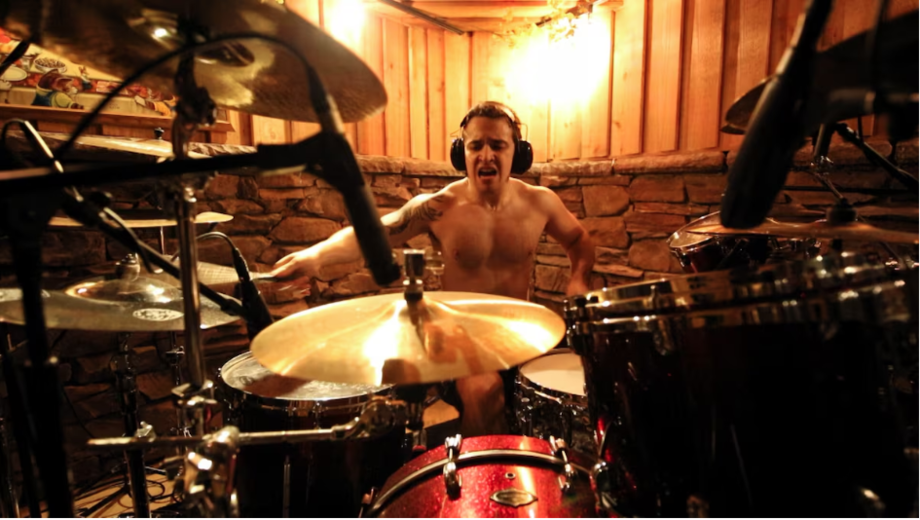 Eloy Casagrande, ex-baterista da banda Sepultura.