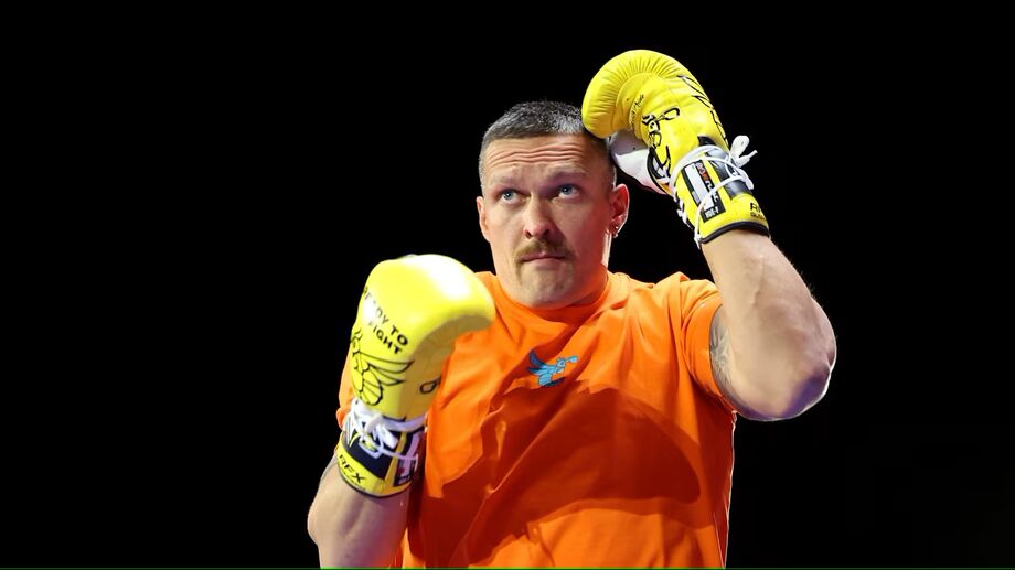Oleksandr Usyk derrota Tyson Fury e se torna campeão unificado dos pesos pesados