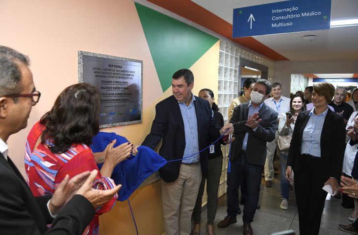 O governador, Eduardo Riedel, visitou o local e participou da solenidade no centro de referência no tratamento do câncer infanto-juvenil do Estado