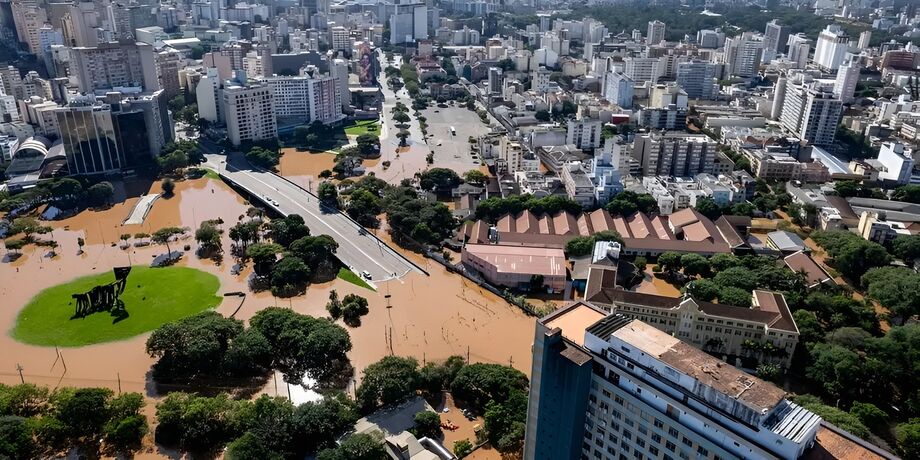 Autoridades ainda alertam para risco de novas enchentes