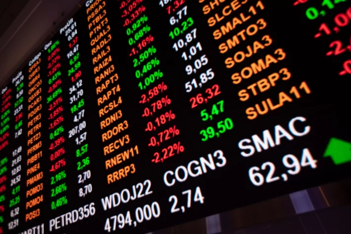 Após ata do Copom, Ibovespa caiu 0,48%