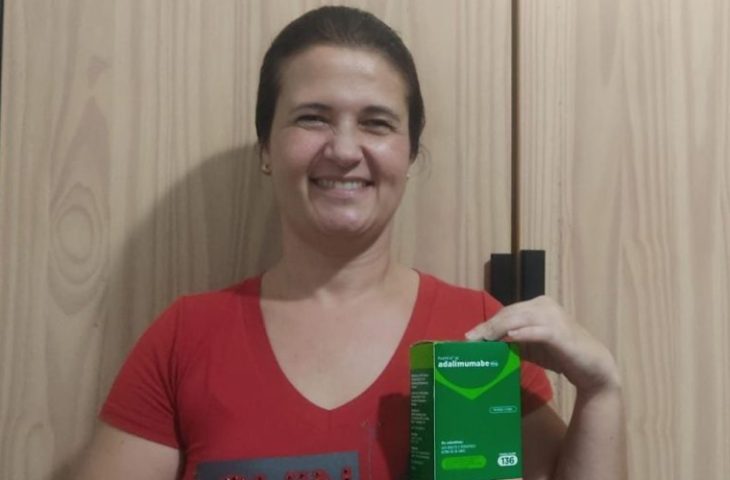 Ana Carolina Félix, de 42 anos, se cadastrou no programa