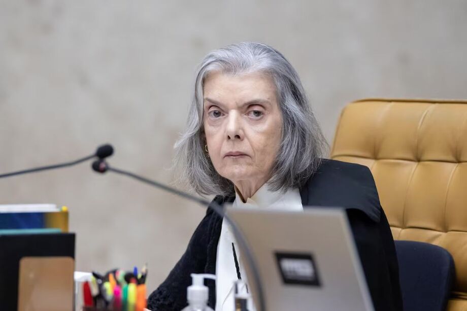 Cármen Lúcia assume a presidência do Tribunal Superior Eleitoral no dia 3 de junho