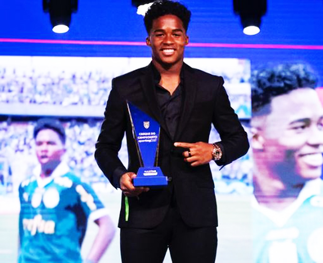 Endrick é o jogador do Palmeiras
