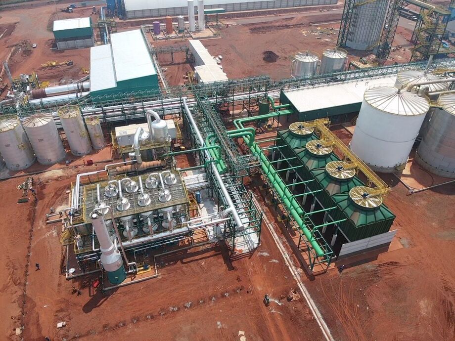 Foram investidos R$ 1,080 bilhão na construção da planta, equipada com tecnologia de última geração, concluída em 18 meses.