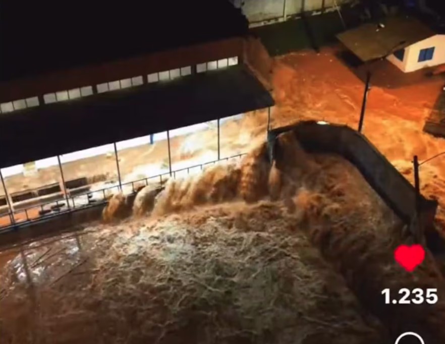 Imagens São Leopoldo, RS, cheia do Rio dos Sinos