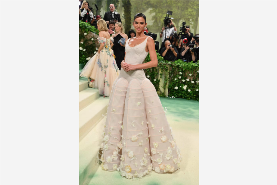 Brazilian actress Bruna Marquezine arrives for the 2024 Met Gala at the Metropolitan Museum of Art on May 6, 2024, in New York. The Gala raises money for the Metropolitan Museum of Art's Costume Institute. The Gala's 2024 theme is Sleeping Beauties: Reaw