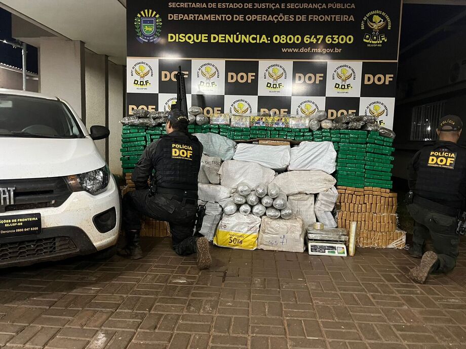 Veículo furtado em São Paulo é recuperado pelo DOF carregado com mais de meia tonelada de maconha