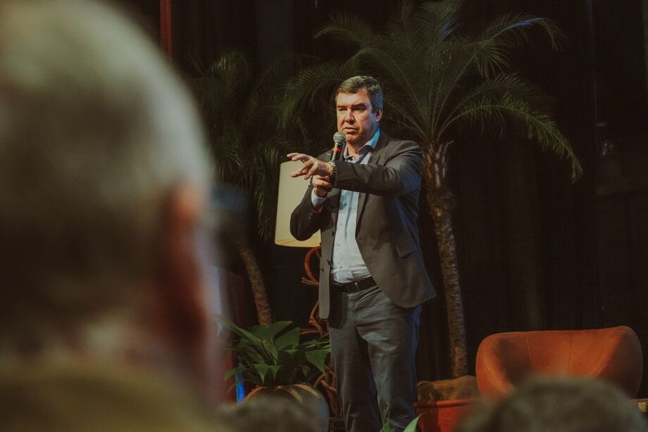 O governador de Mato Grosso do Sul, Eduardo Riedel participa da abertura da Interagro