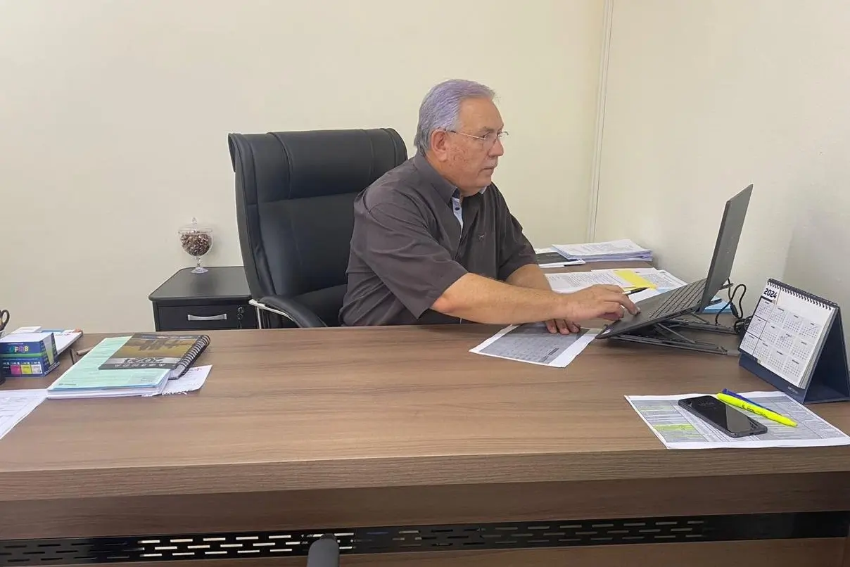 Presidente em exercício, Estevão Petrallás, já despacha do novo endereço da Federação