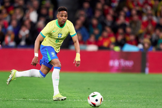 Lateral-esquerdo Wendell