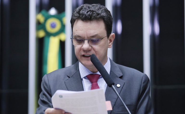 Odair Cunha, relator da proposta