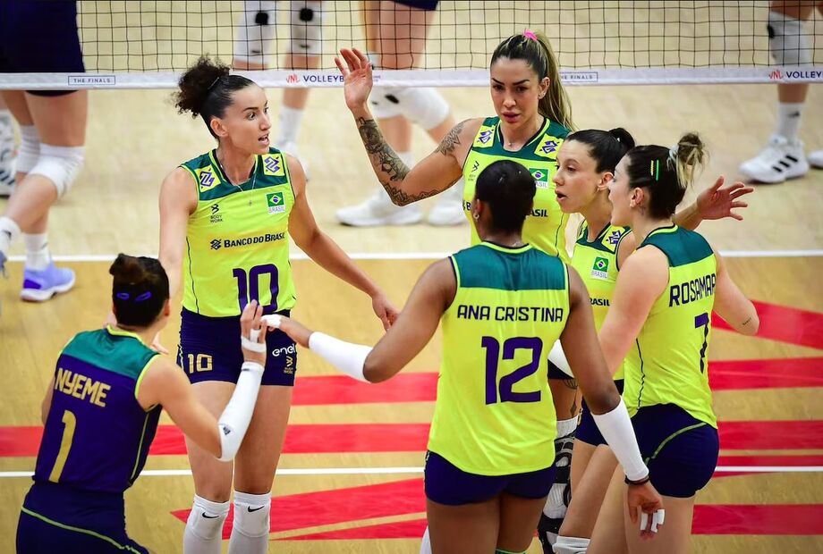 Brasil perde da Polônia e fica fora do pódio na Liga das Nações de vôlei feminino