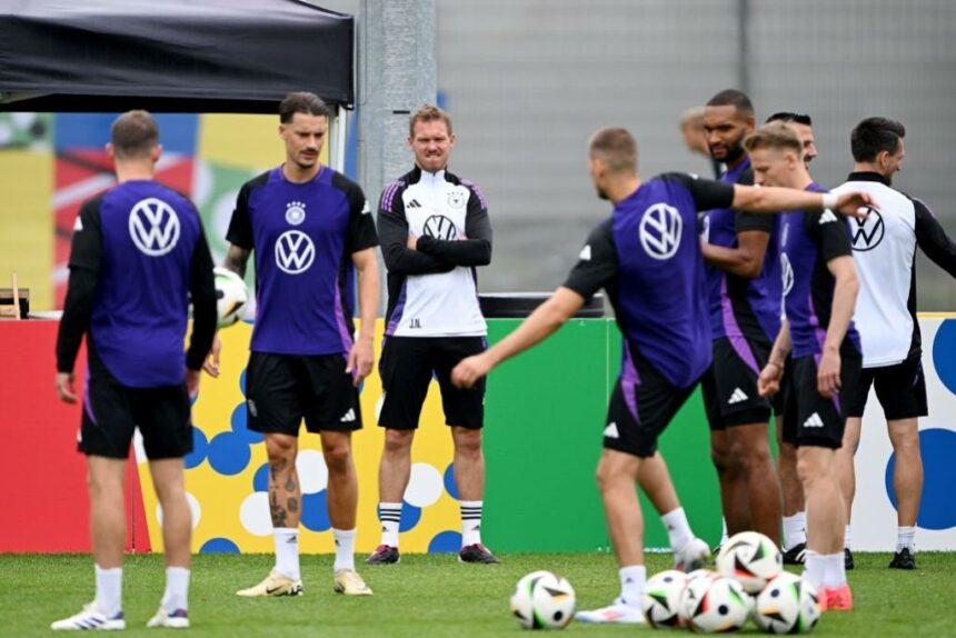 Jogando em casa, a seleção da Alemanha faz jogo decisivo contra a Espanha