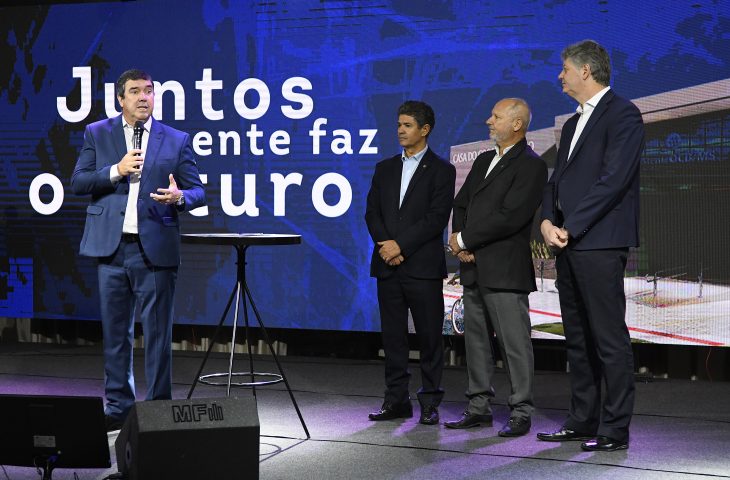 Parceria entre Governo de MS e cooperativismo é reforçada em evento de 45 anos da OCB-MS